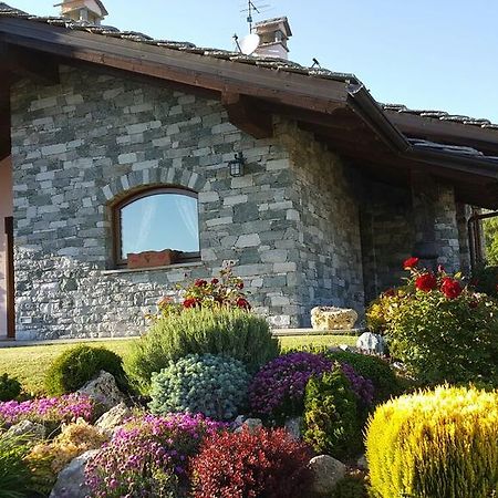 Appartamento Fleur Des Neiges Aosta Exterior foto