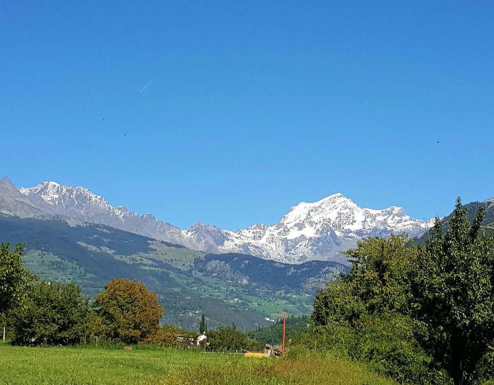 Appartamento Fleur Des Neiges Aosta Quarto foto