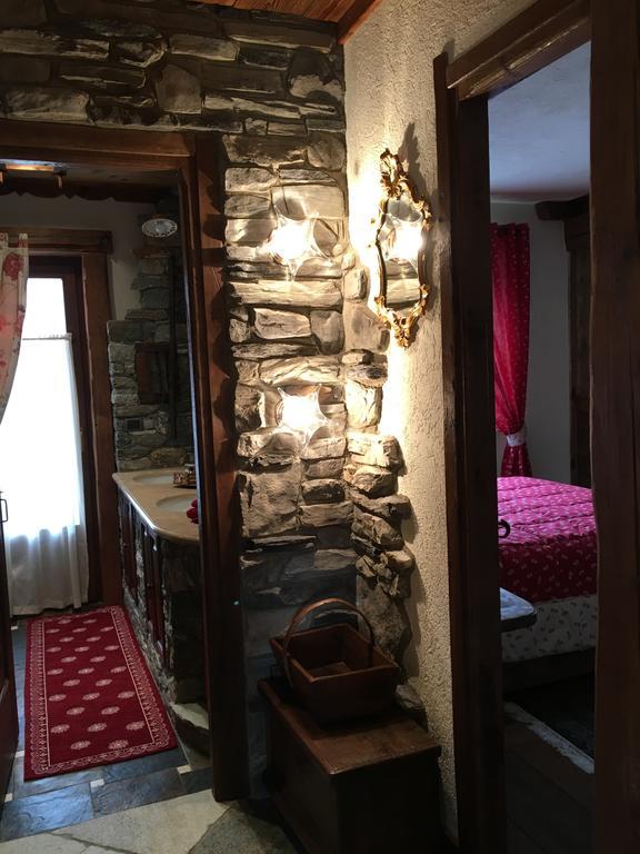 Appartamento Fleur Des Neiges Aosta Exterior foto
